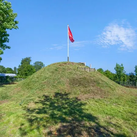 First Camp Skovlund & * Baring