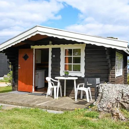 First Camp Skovlund & * Baring