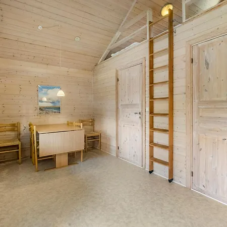 キャンプ場 First Camp Skovlund & *
